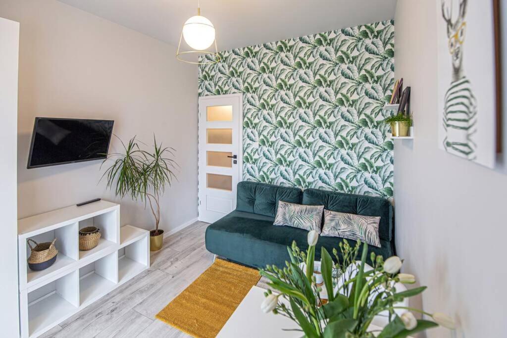 Apartament With Garden Bezplatny Parking !!! Cracovia Esterno foto