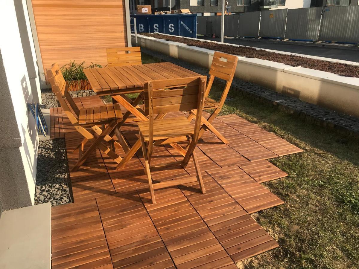 Apartament With Garden Bezplatny Parking !!! Cracovia Esterno foto